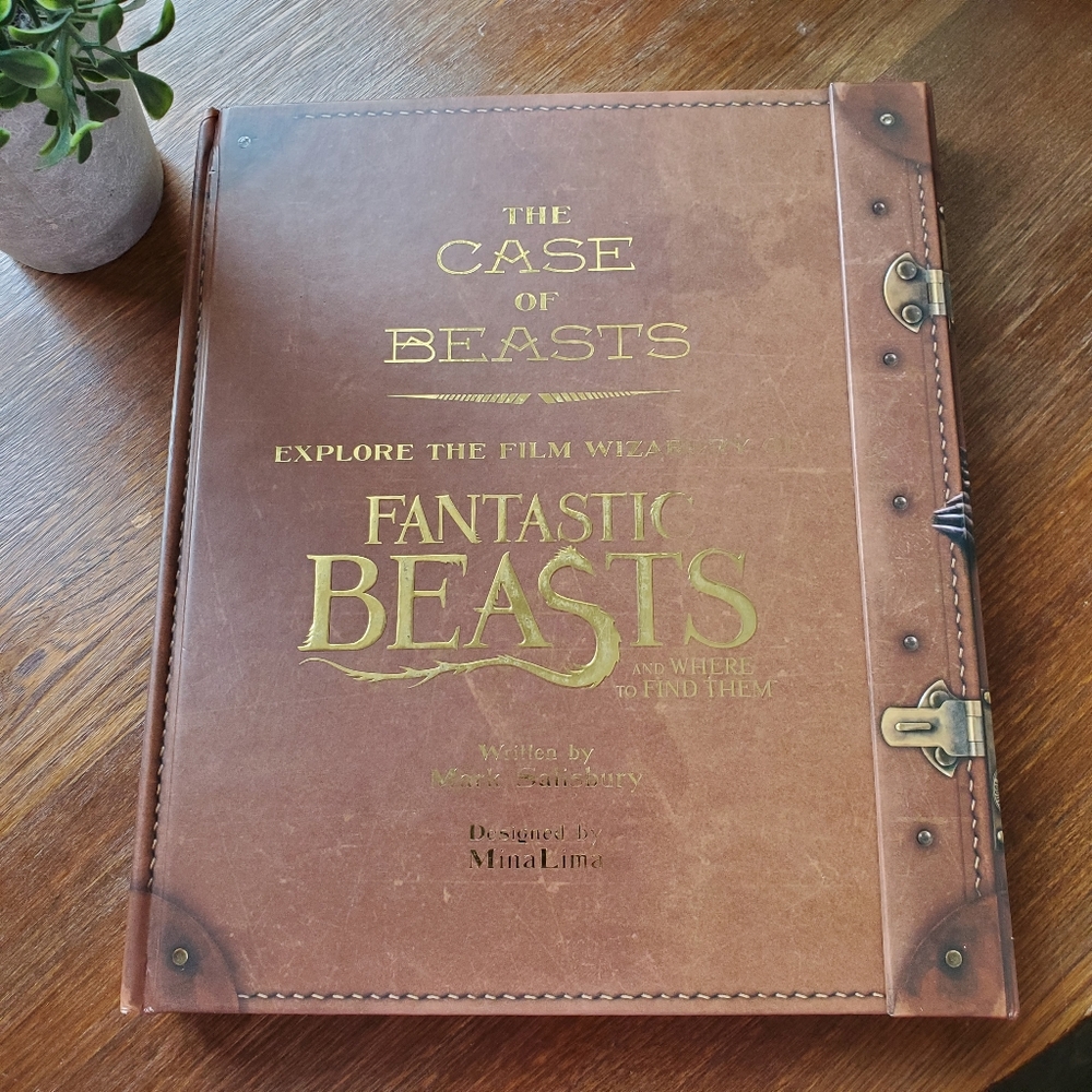 The Case Of Beasts: Explore The Film Wizardry of Fantastic Beasts Hardcover
